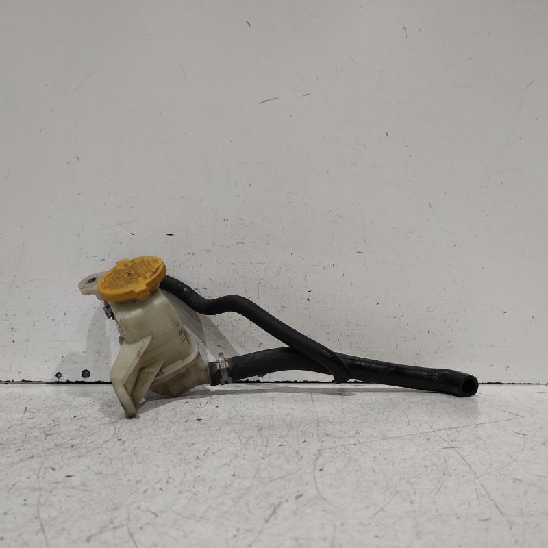 power steering reservoir