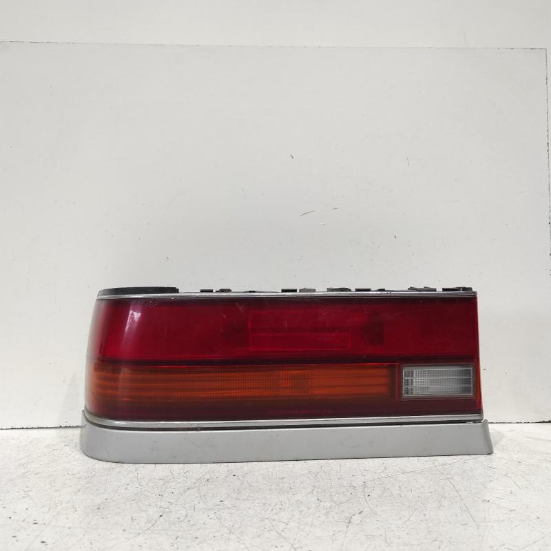 taillight left