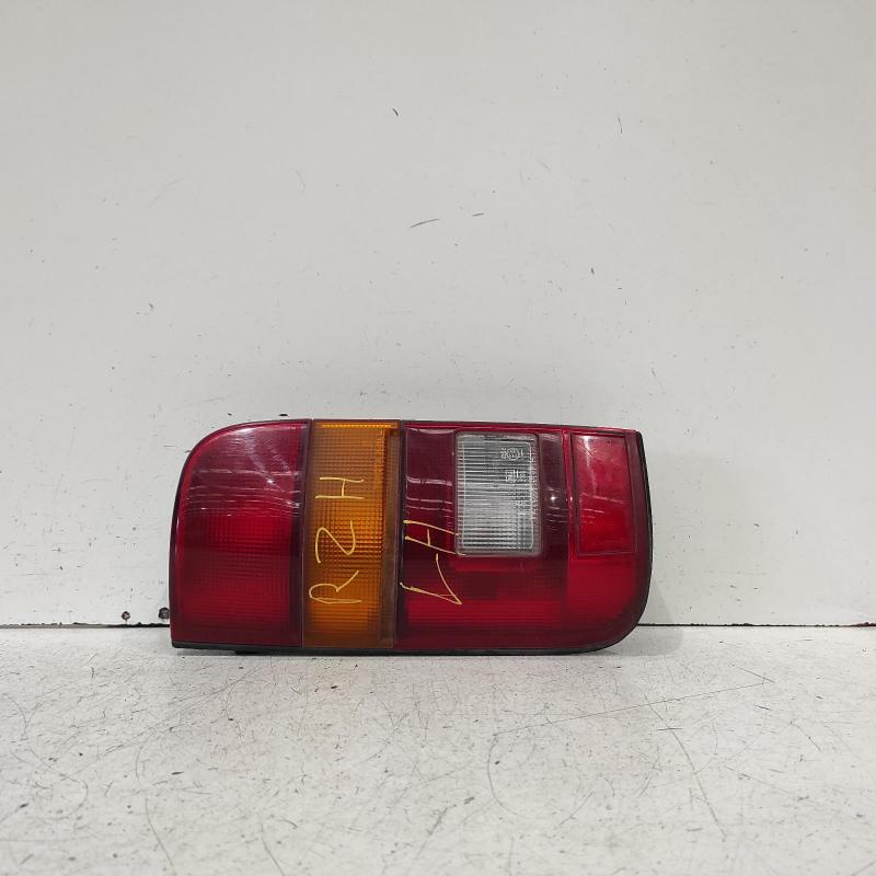 taillight left