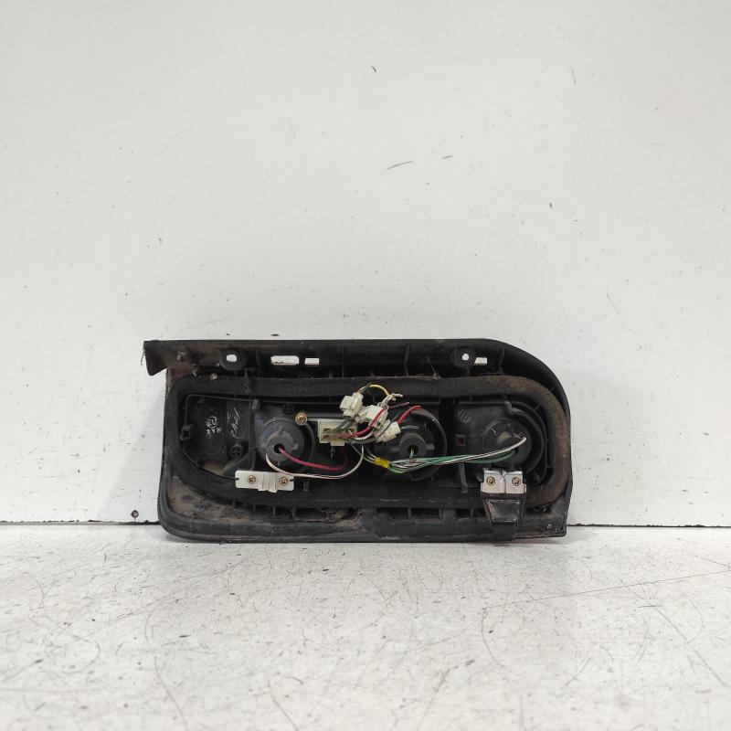 taillight left