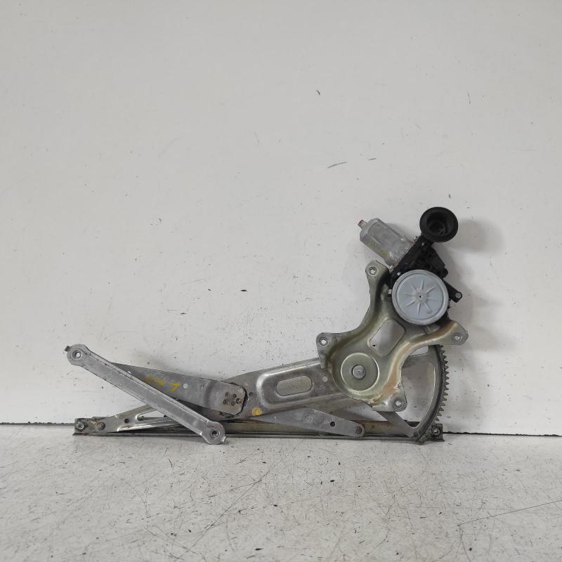 window regulator/motor front left