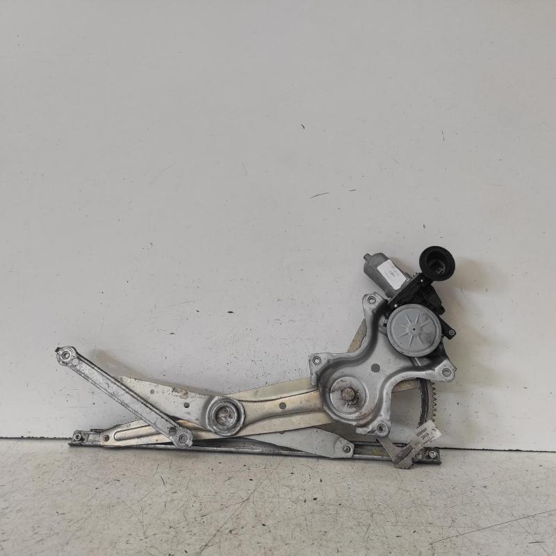 window regulator/motor front left