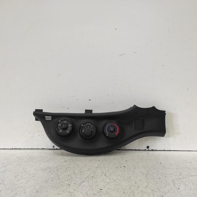 heater/aircon controls