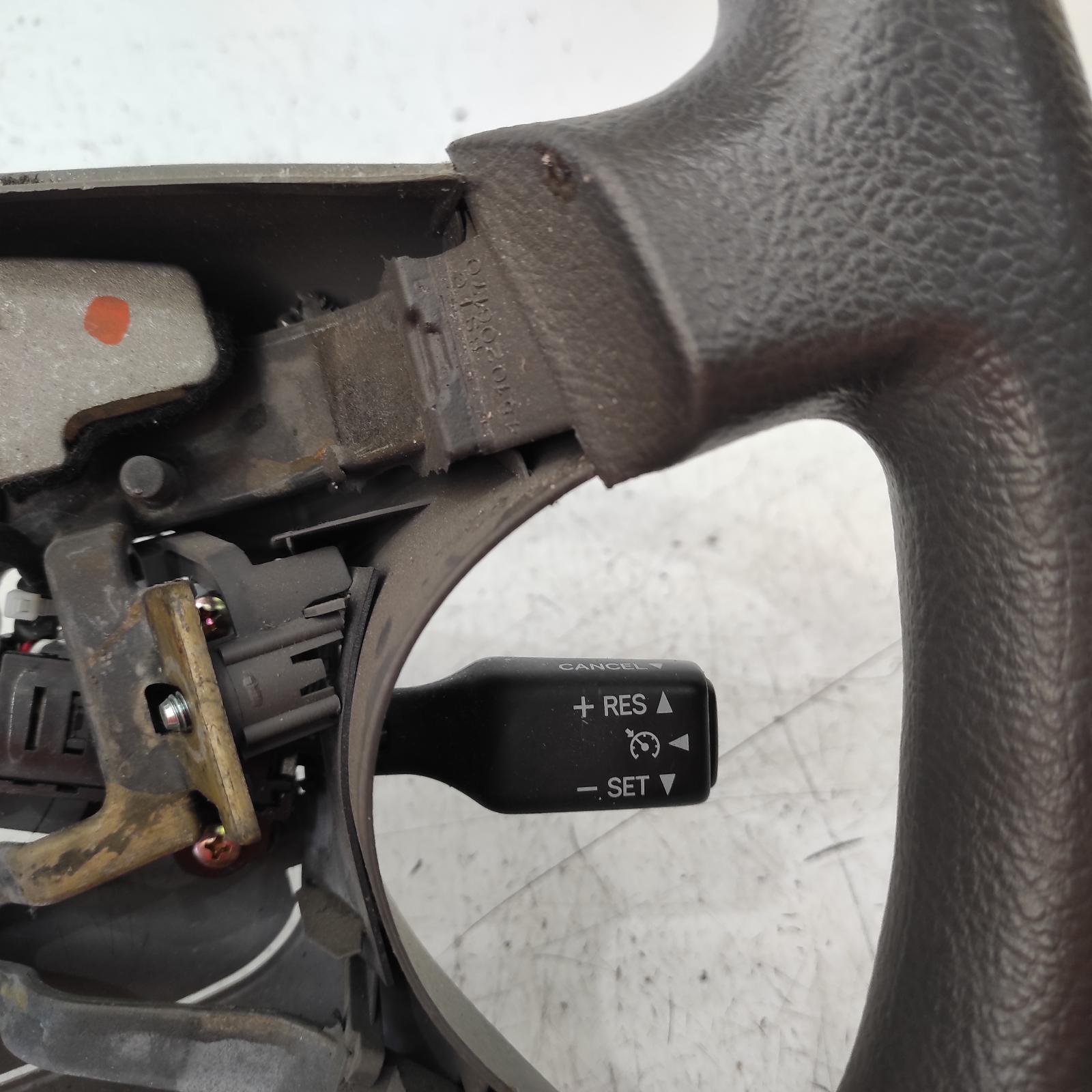 Camry Steering Wheel 2002-2006 sk36,vinyl,4 spoke,08/02-05/06 00020718 #626556