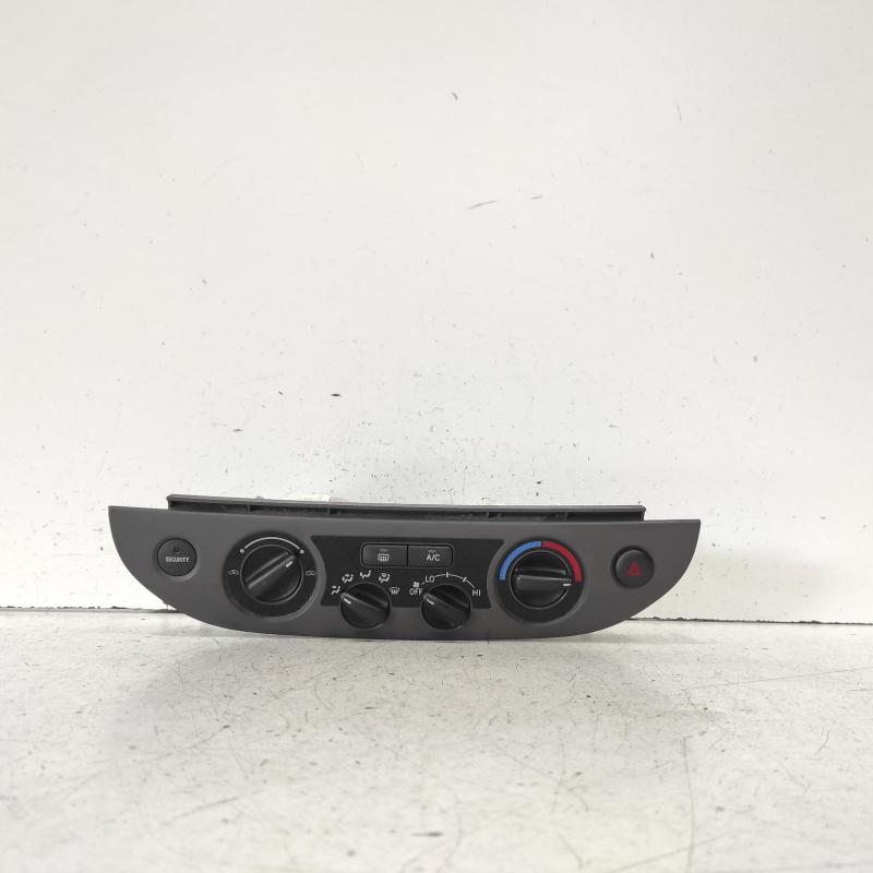 heater/aircon controls