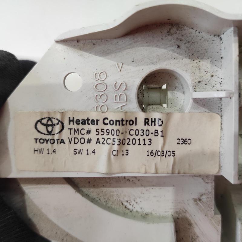 heater/aircon controls