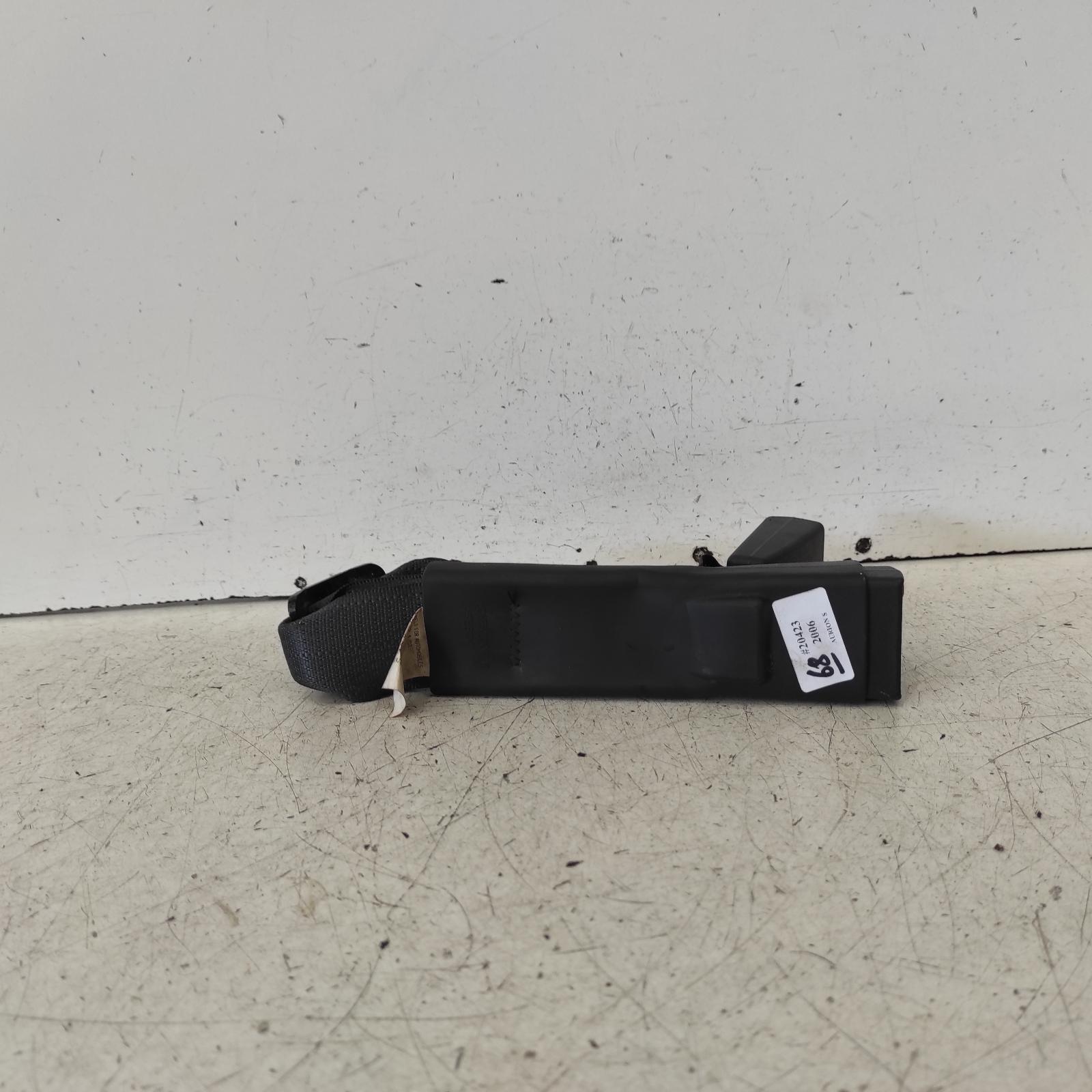 Aurion Seat Belt Stalk 2006-2012 rh rear,seat belt stalk only,gsv40r,10/06-03/12 00020423 #626936