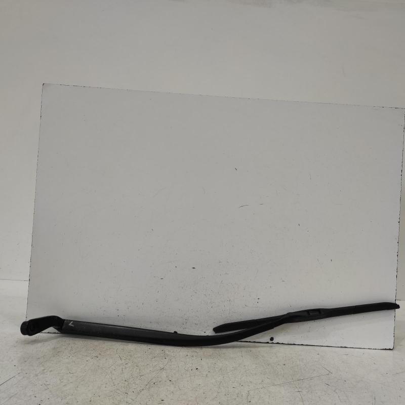 wiper arm