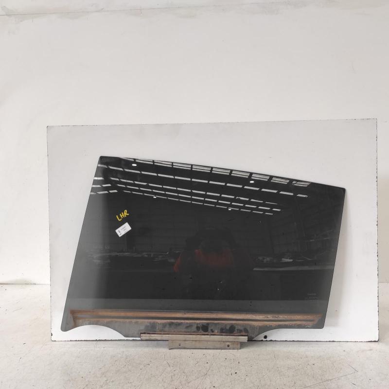 door window rear left