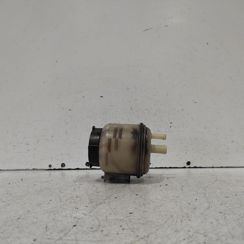 power steering reservoir