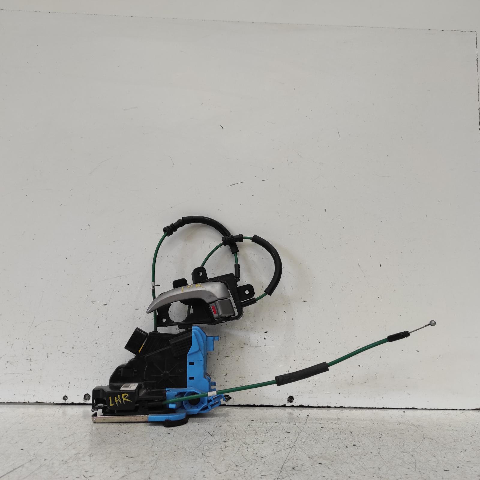 I30 Door/boot/gate Lock 2012-2017 left rear door lock,gd,5dr hatch,standard handle type,03/12-02/17 00020352 #628127