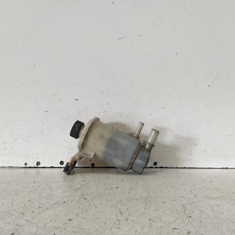 power steering reservoir