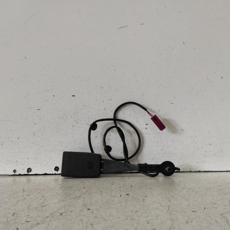 seat belt stalk