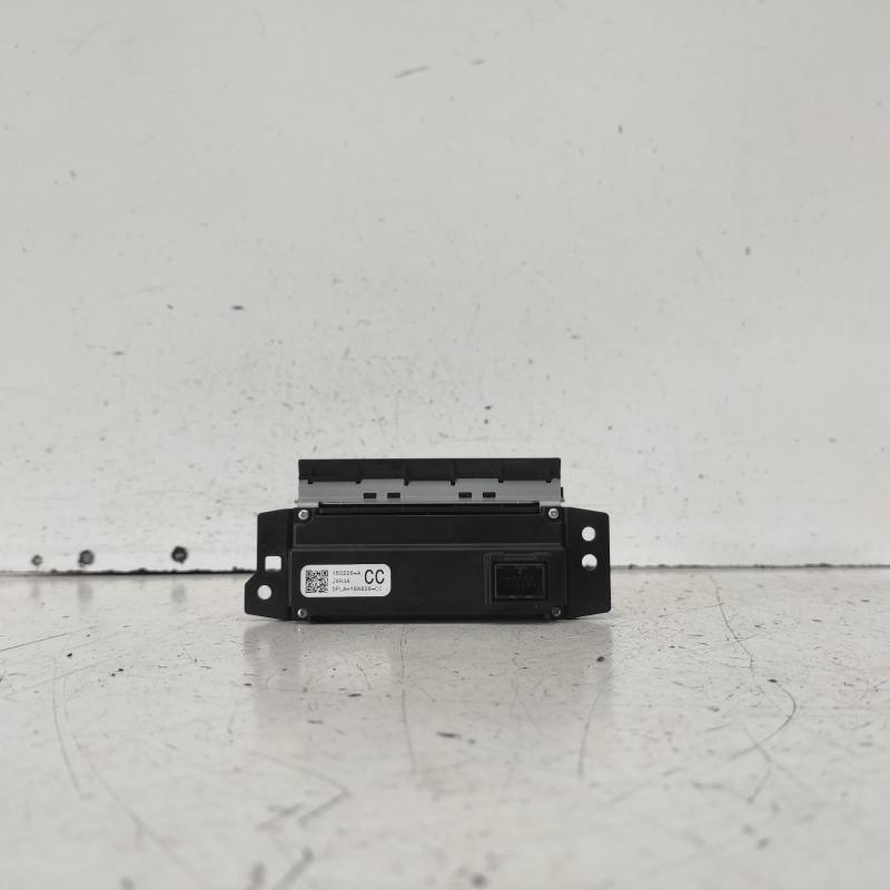 stereo/head unit