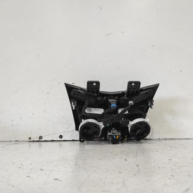 heater/aircon controls