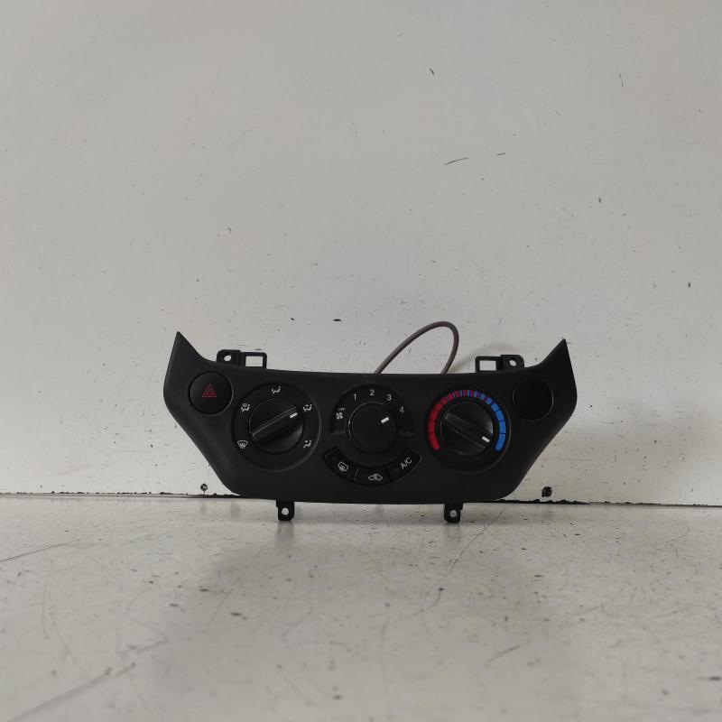 heater/aircon controls