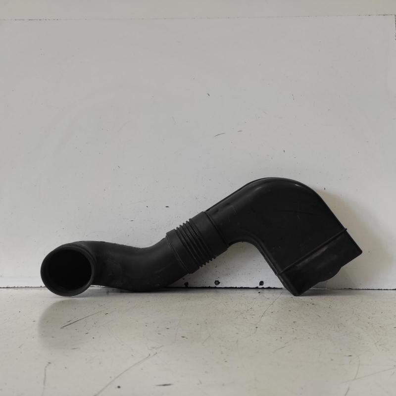 air cleaner duct/hose