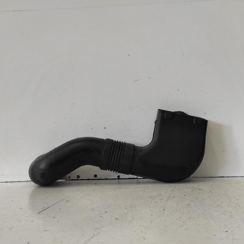 air cleaner duct/hose