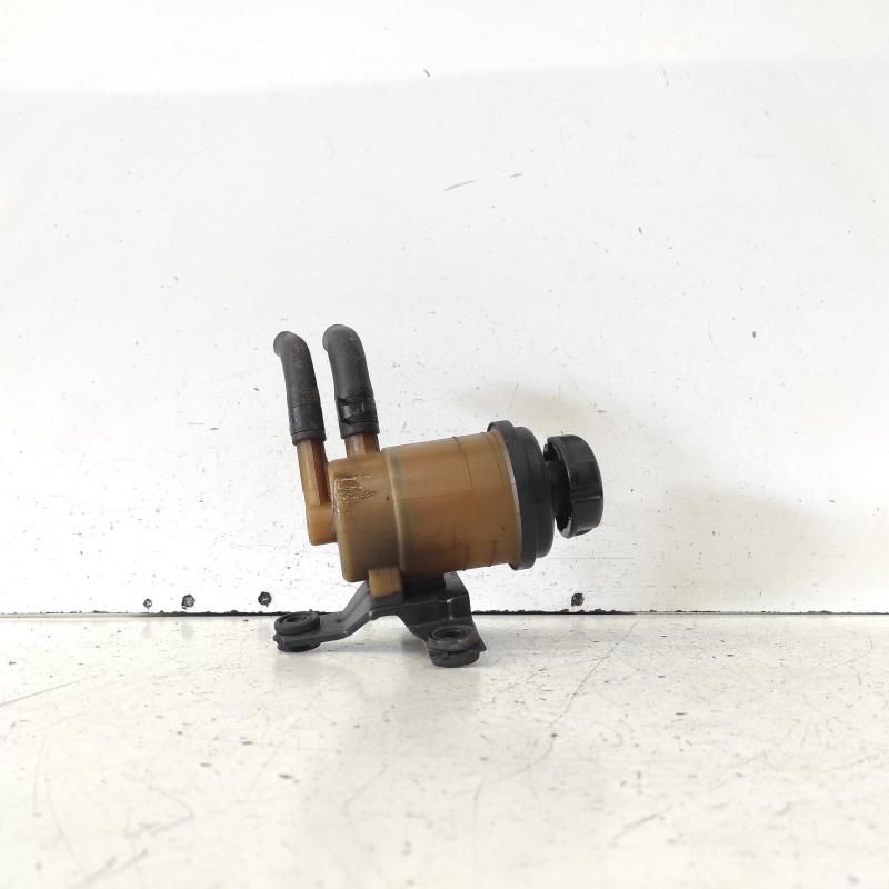 power steering reservoir