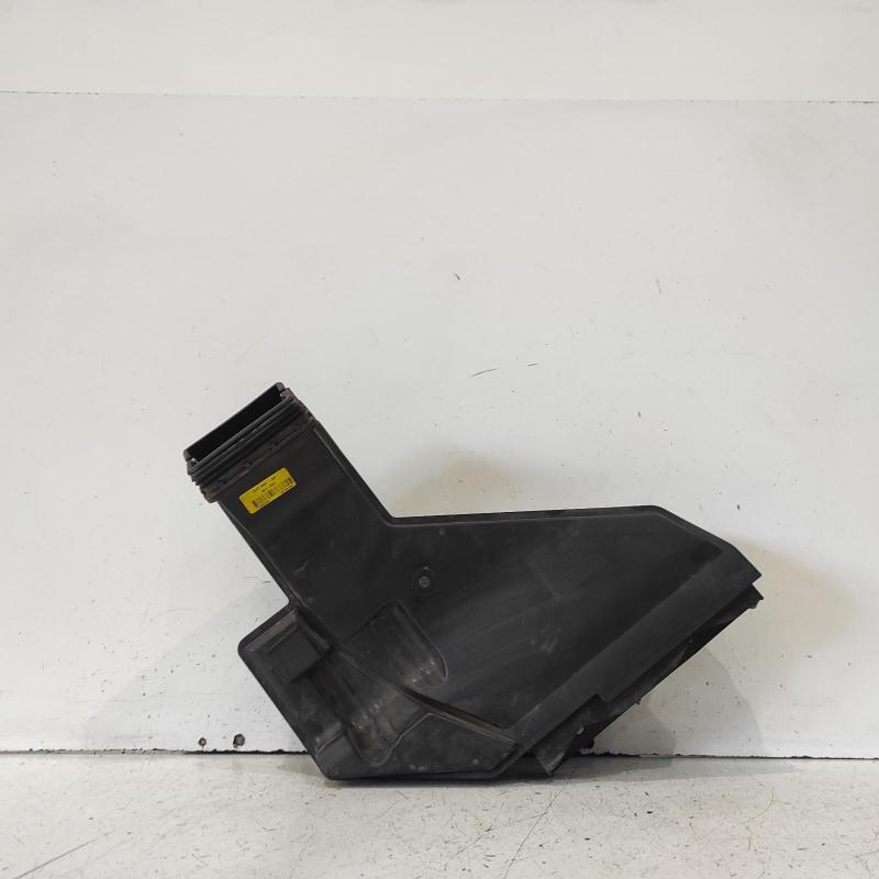 air cleaner duct/hose