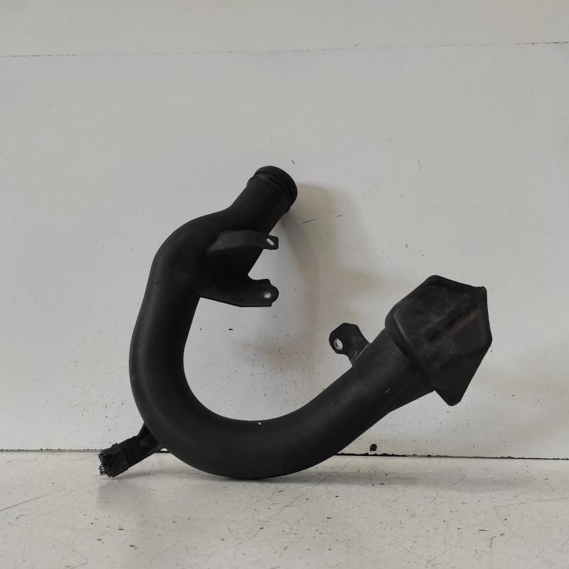 air cleaner duct/hose