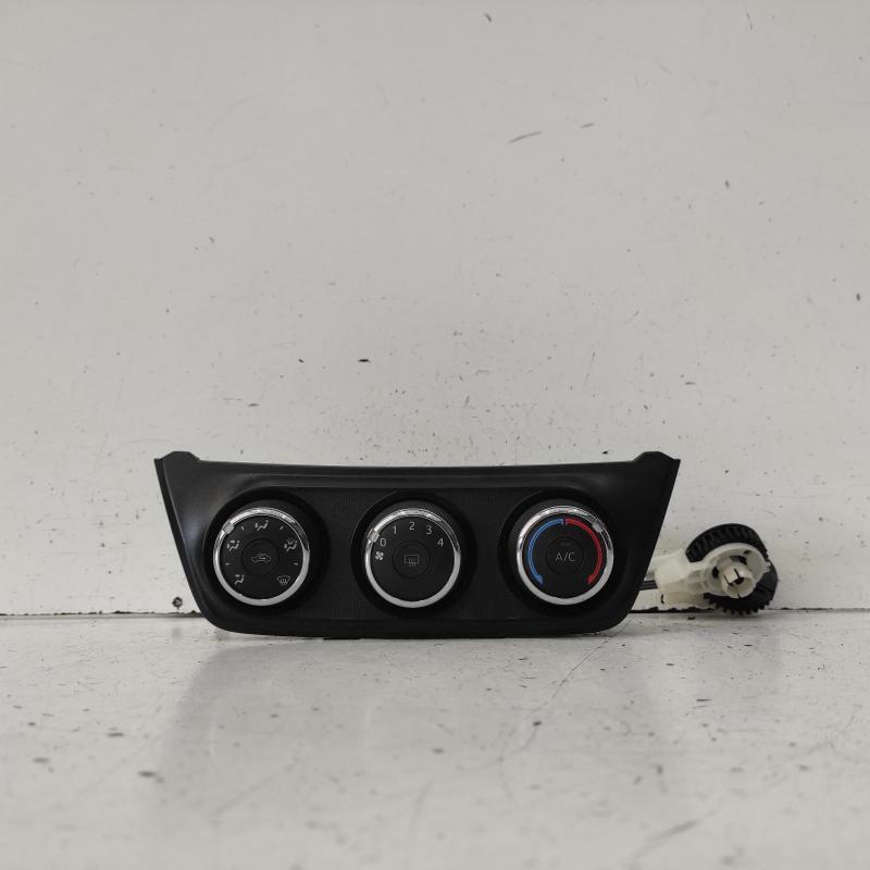 heater/aircon controls