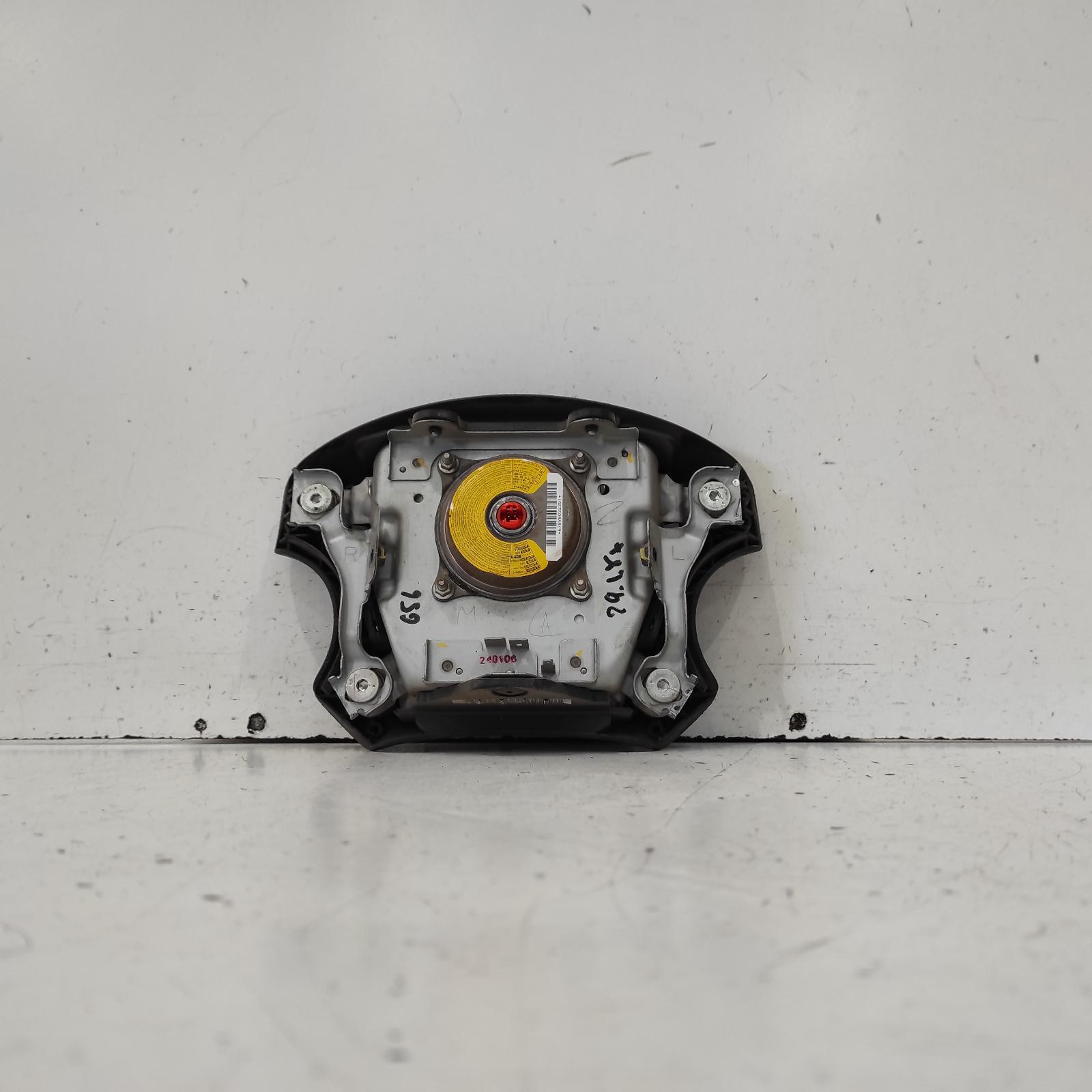 Hilux Airbag Right 2005-2011 steering wheel,black,non audio control type,02/05-06/11 00021120 #630808