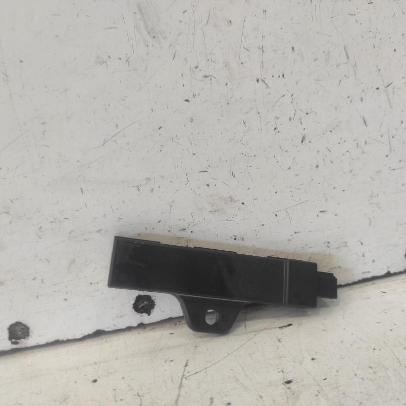 miscellaneous bracket