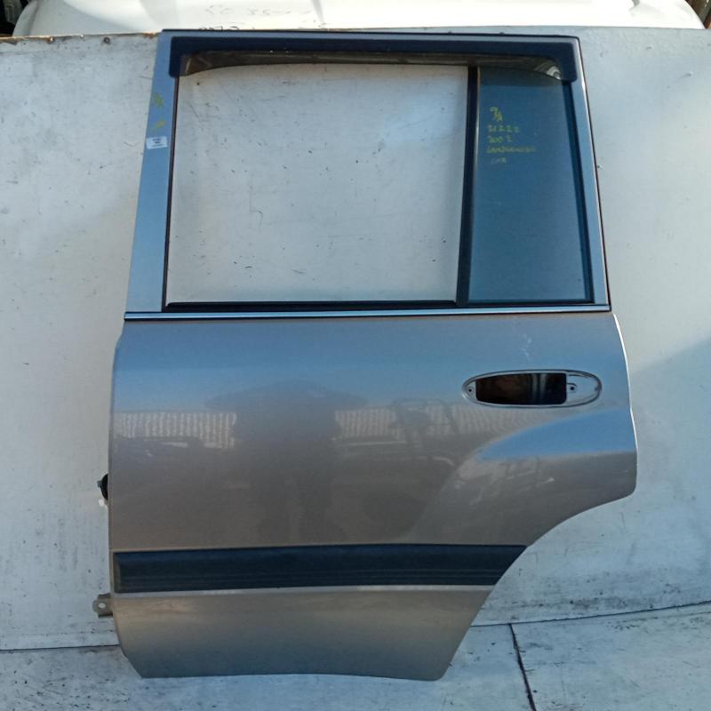 door/sliding rear left