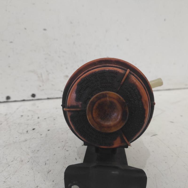 power steering reservoir