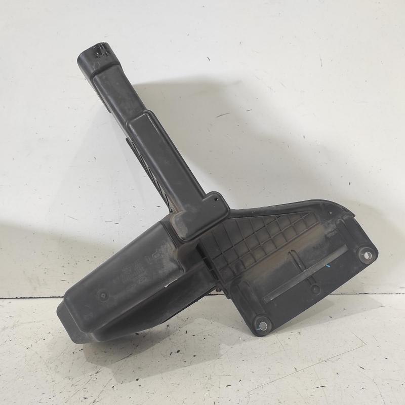 air cleaner duct/hose