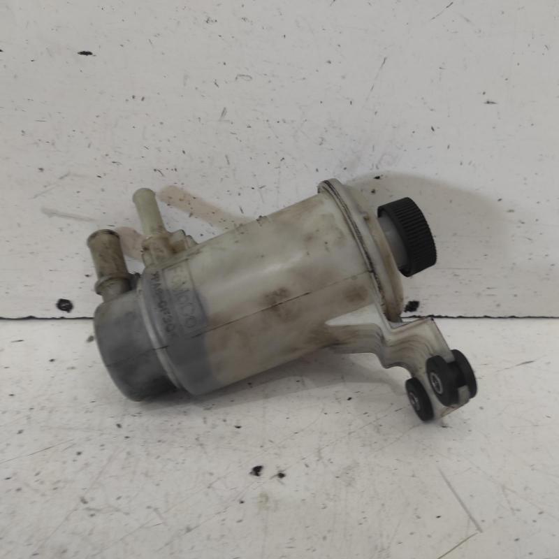 power steering reservoir