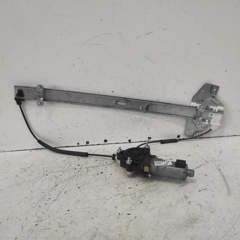 window regulator/motor front left