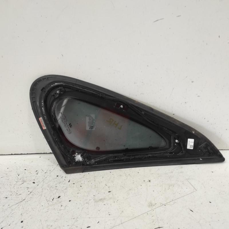 side glass rear left