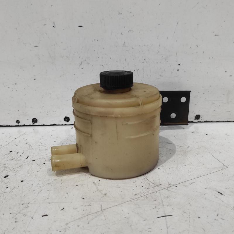 power steering reservoir