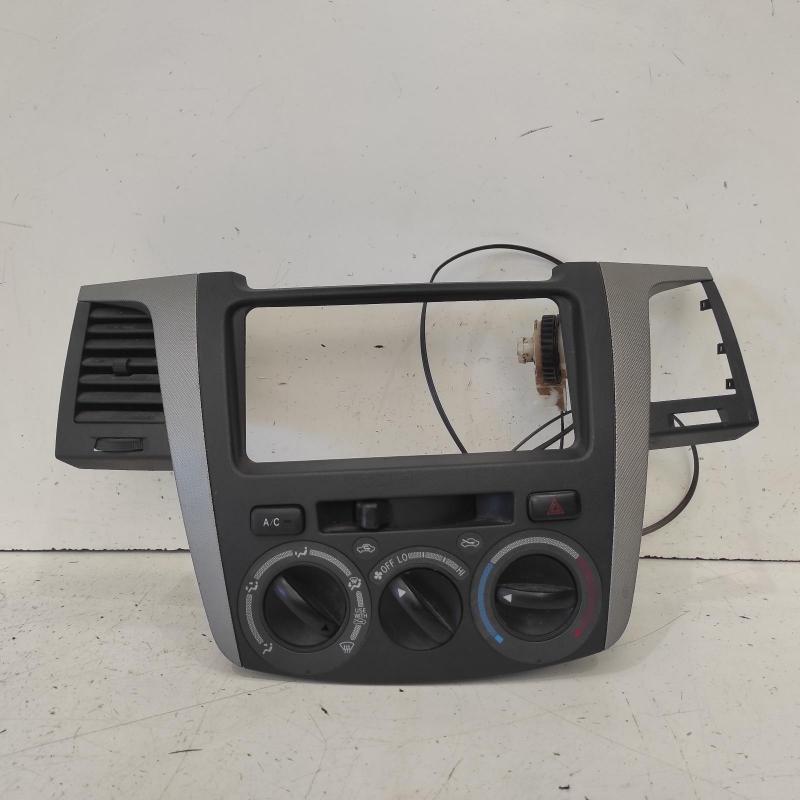 heater/aircon controls