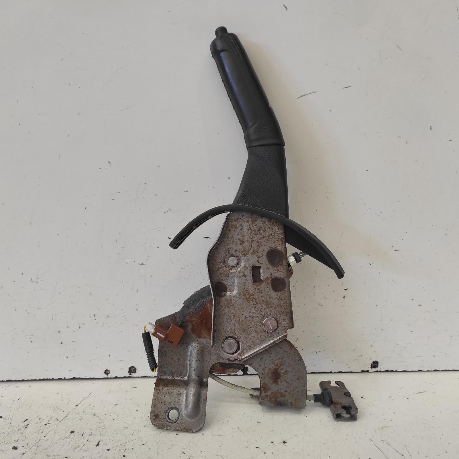 Camry Handbrake Lever 2006-2012 xv40,06/06-02/12 00021221 #633136