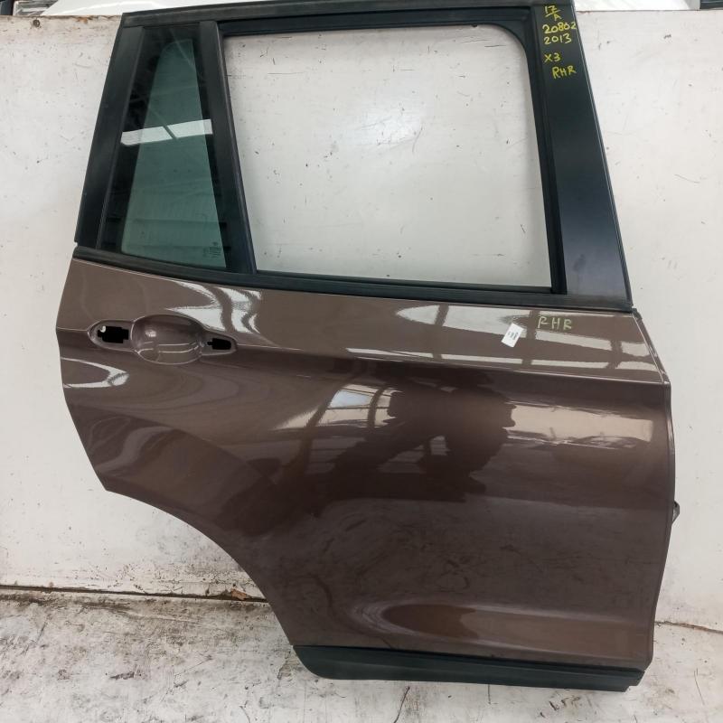 door/sliding rear right