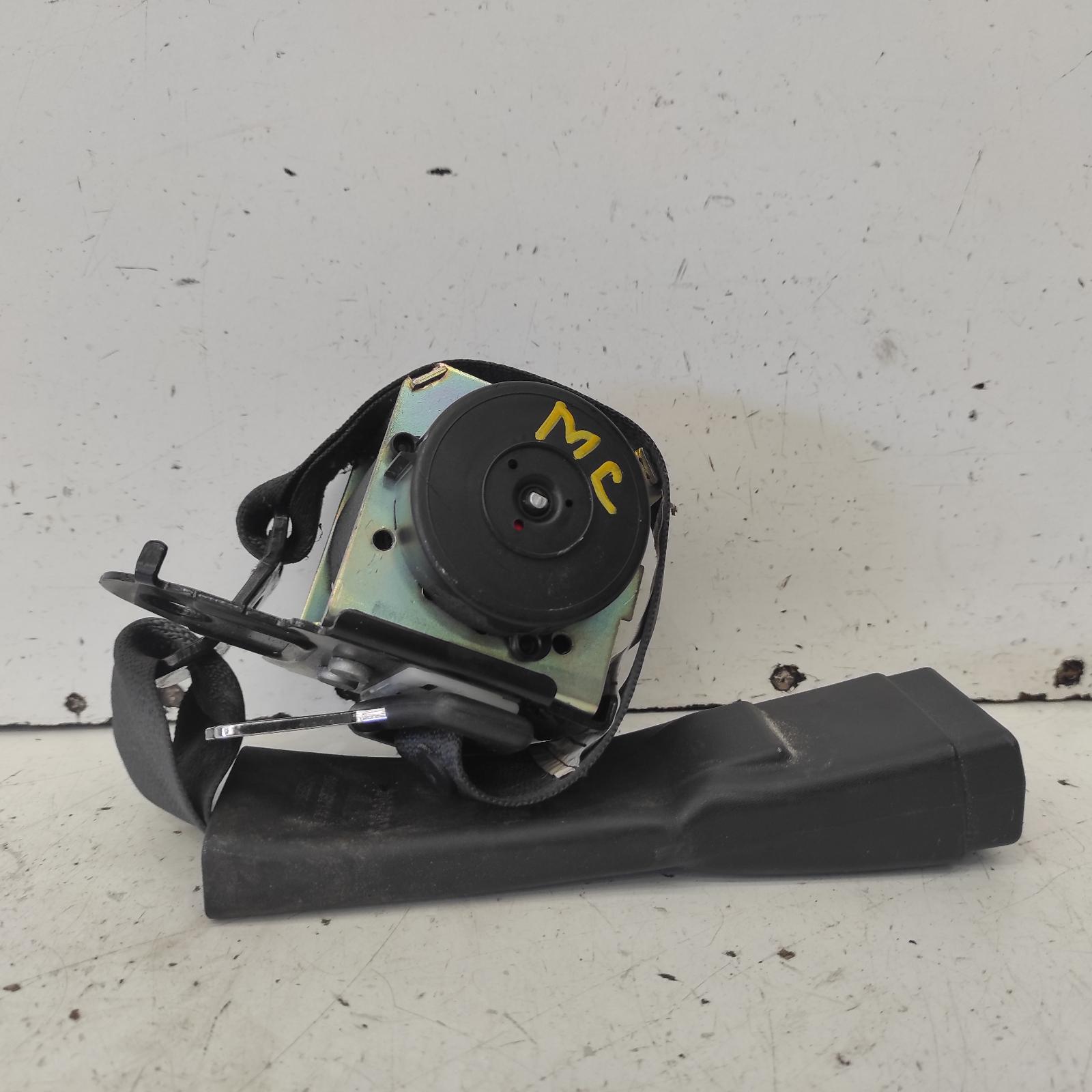 Camry Seat Belt Stalk 2006-2011 centre rear,seat belt only,acv40,06/06-11/11 00021221 #633177