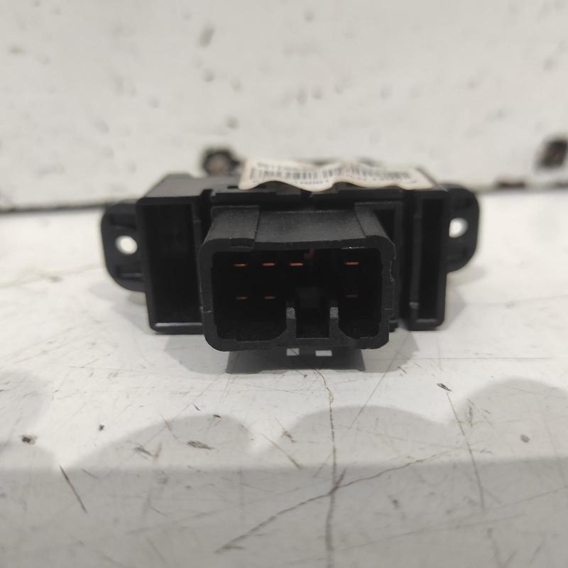 power door window switch