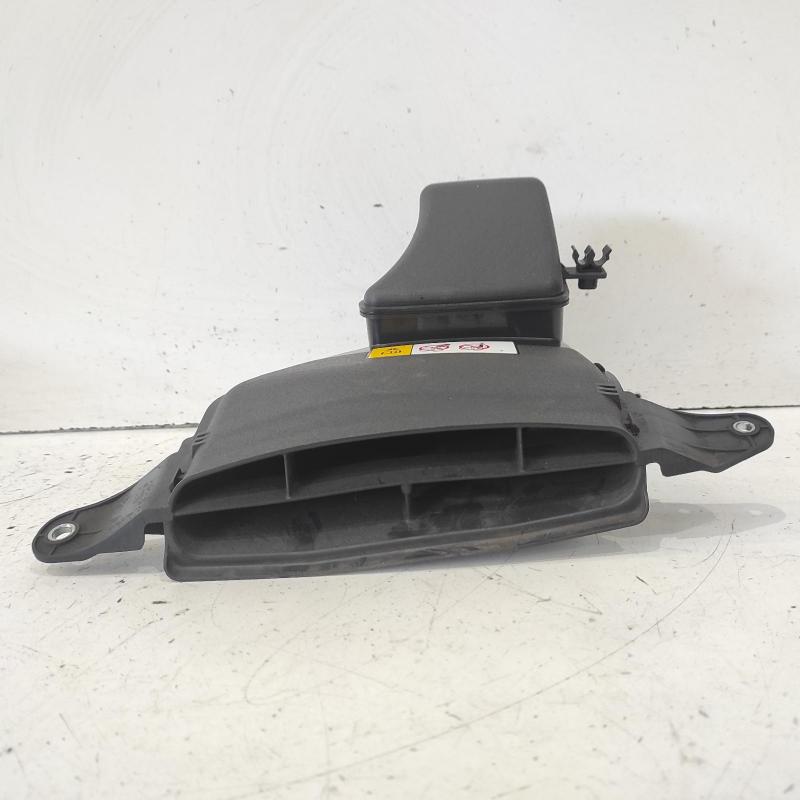 air cleaner duct/hose