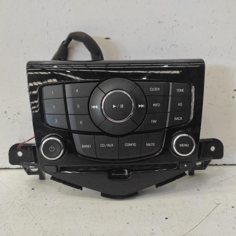 stereo/head unit