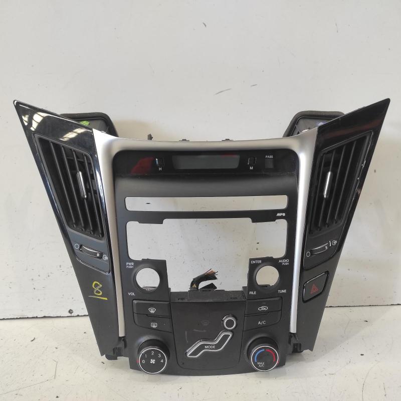 heater/aircon controls