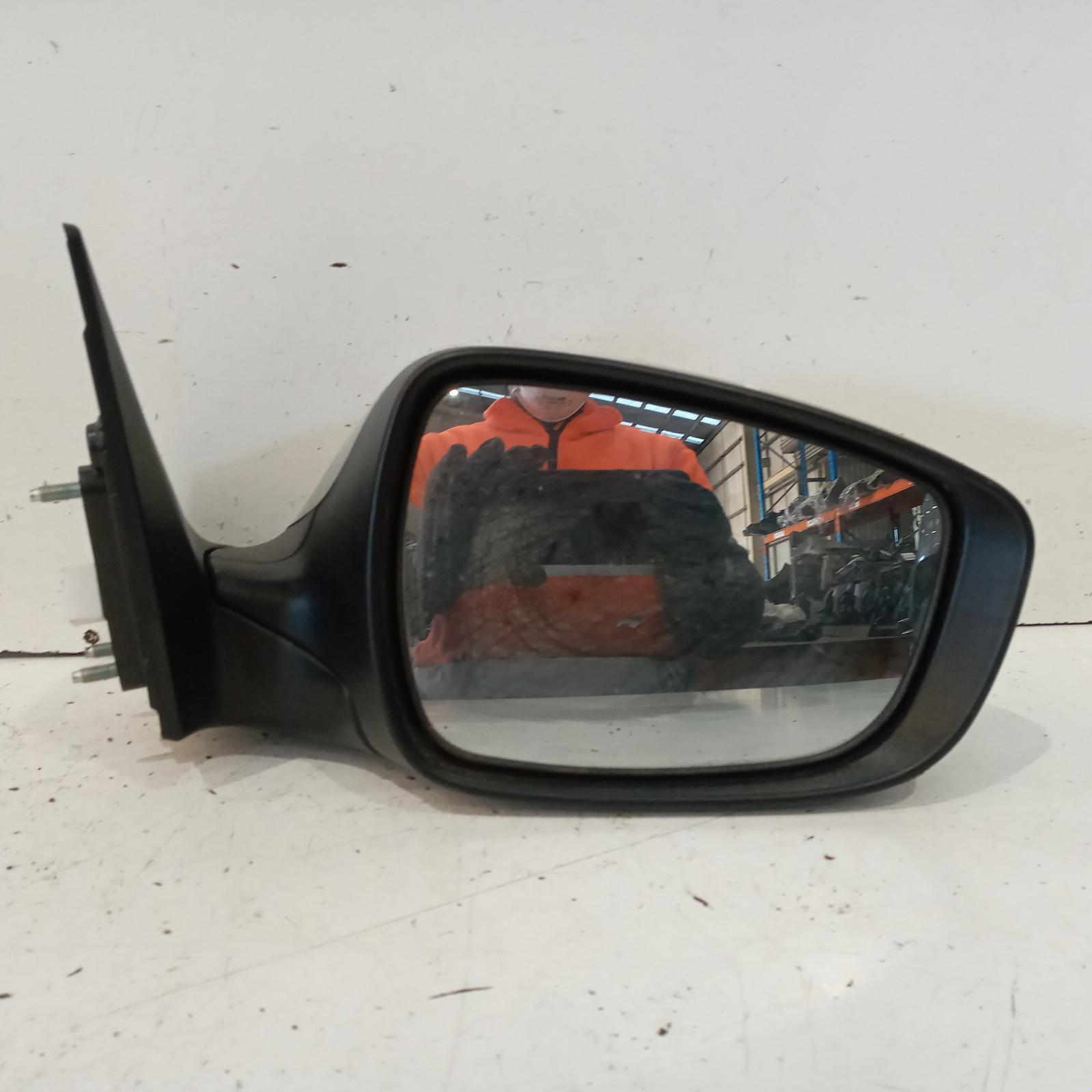 Elantra Door Mirror Right 2013-2015 md,active/trophy,non folding type,10/13-11/15 partwh #634507