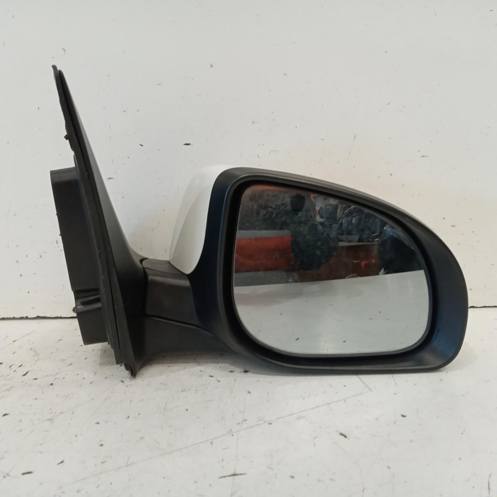 I20 Door Mirror Right 2012-2015 pb,power folding,w/ flasher type,03/12-12/15 partwh #634490