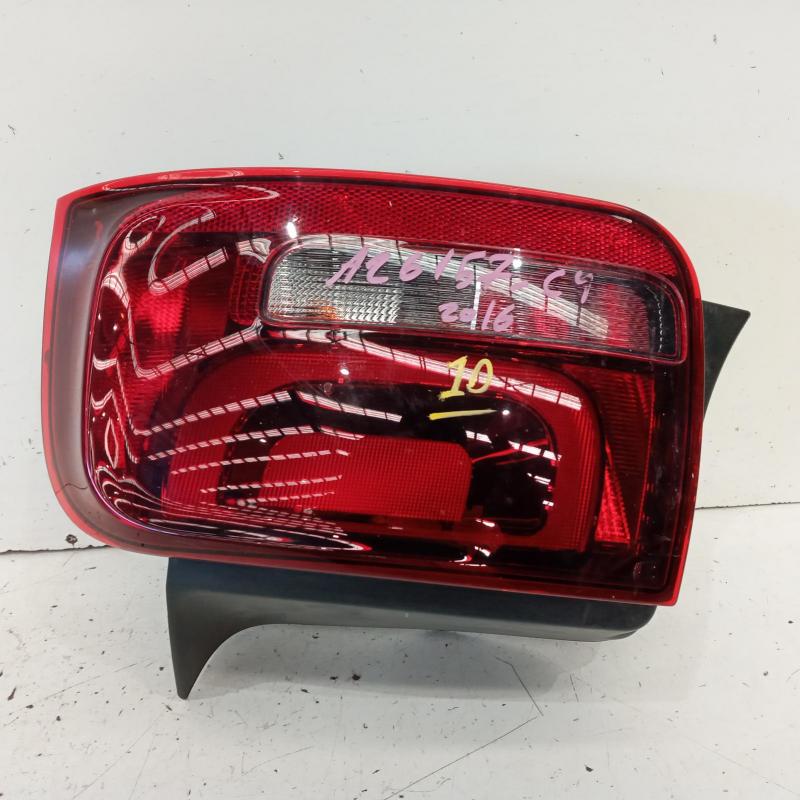 taillight right