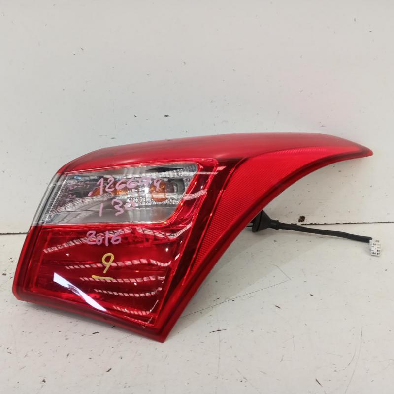 taillight right