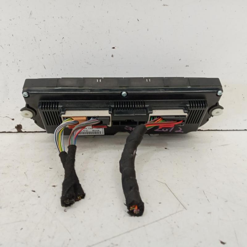 heater/aircon controls