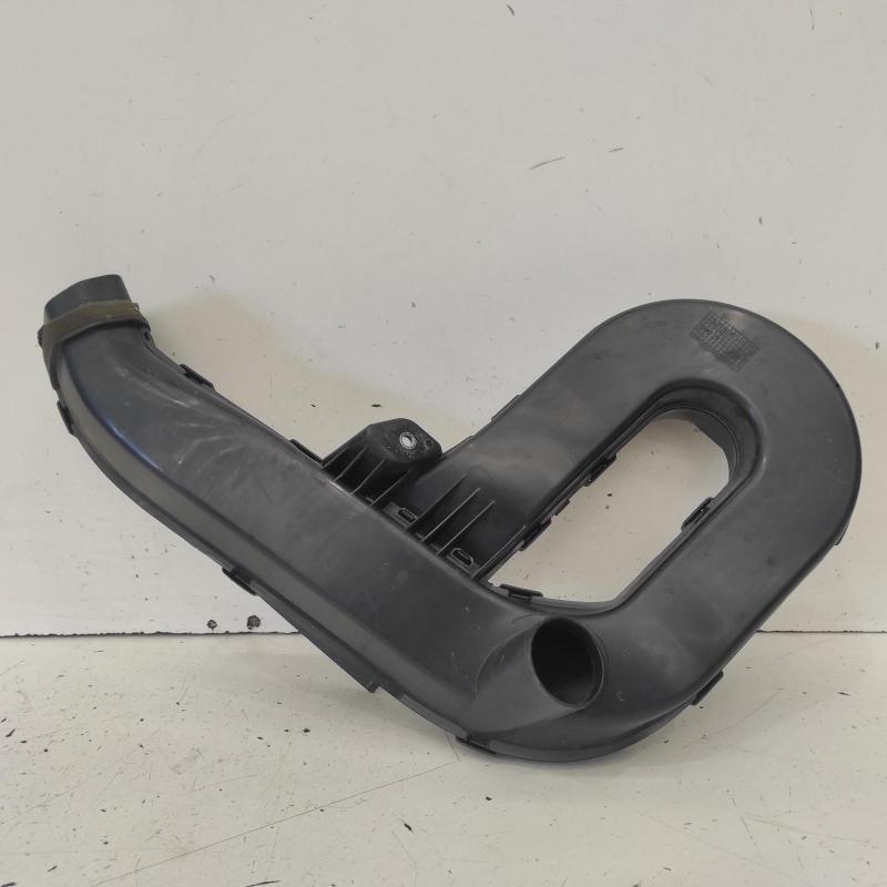 air cleaner duct/hose