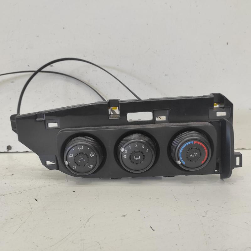 heater/aircon controls